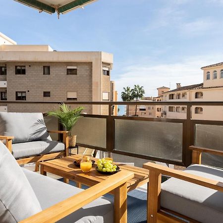 Sea View 2 Bedroom Apartment 2 Min Away From The Beach Torremolinos Exterior foto