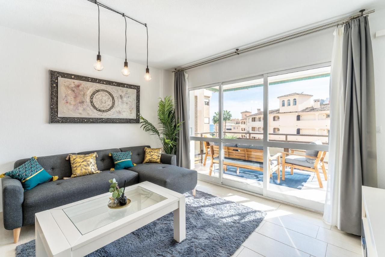 Sea View 2 Bedroom Apartment 2 Min Away From The Beach Torremolinos Exterior foto