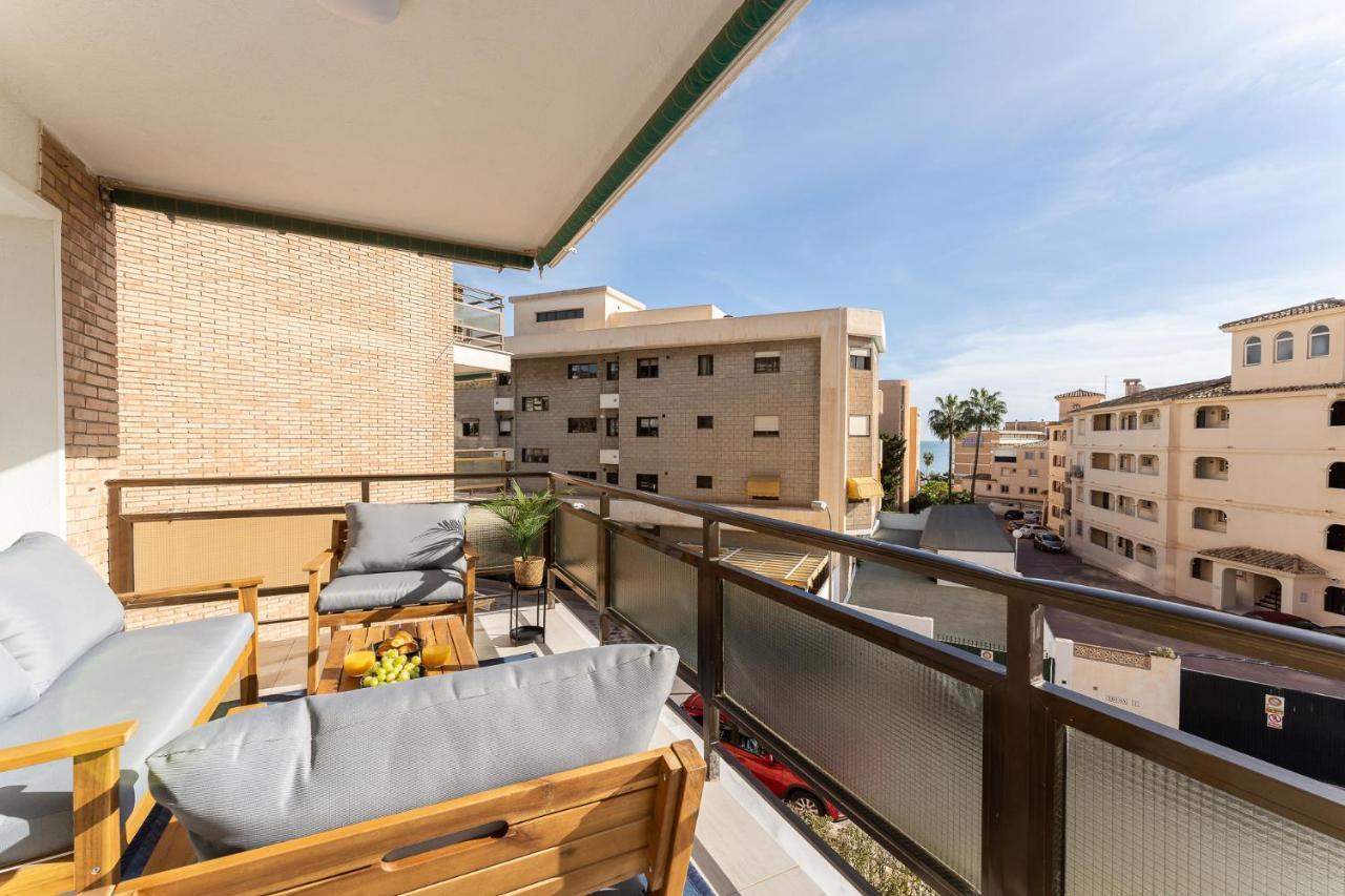 Sea View 2 Bedroom Apartment 2 Min Away From The Beach Torremolinos Exterior foto